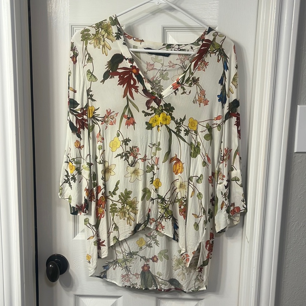 Beautiful Zara blouse